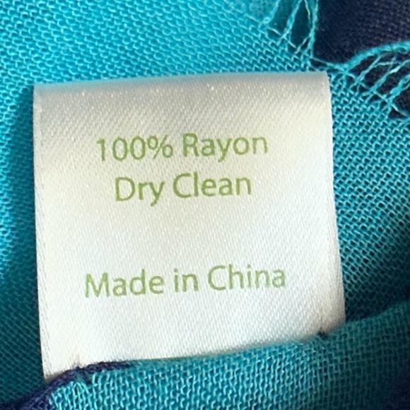 VERA BRADLEY Scarf 2 for $22 ❇️ - Picture 2 of 6